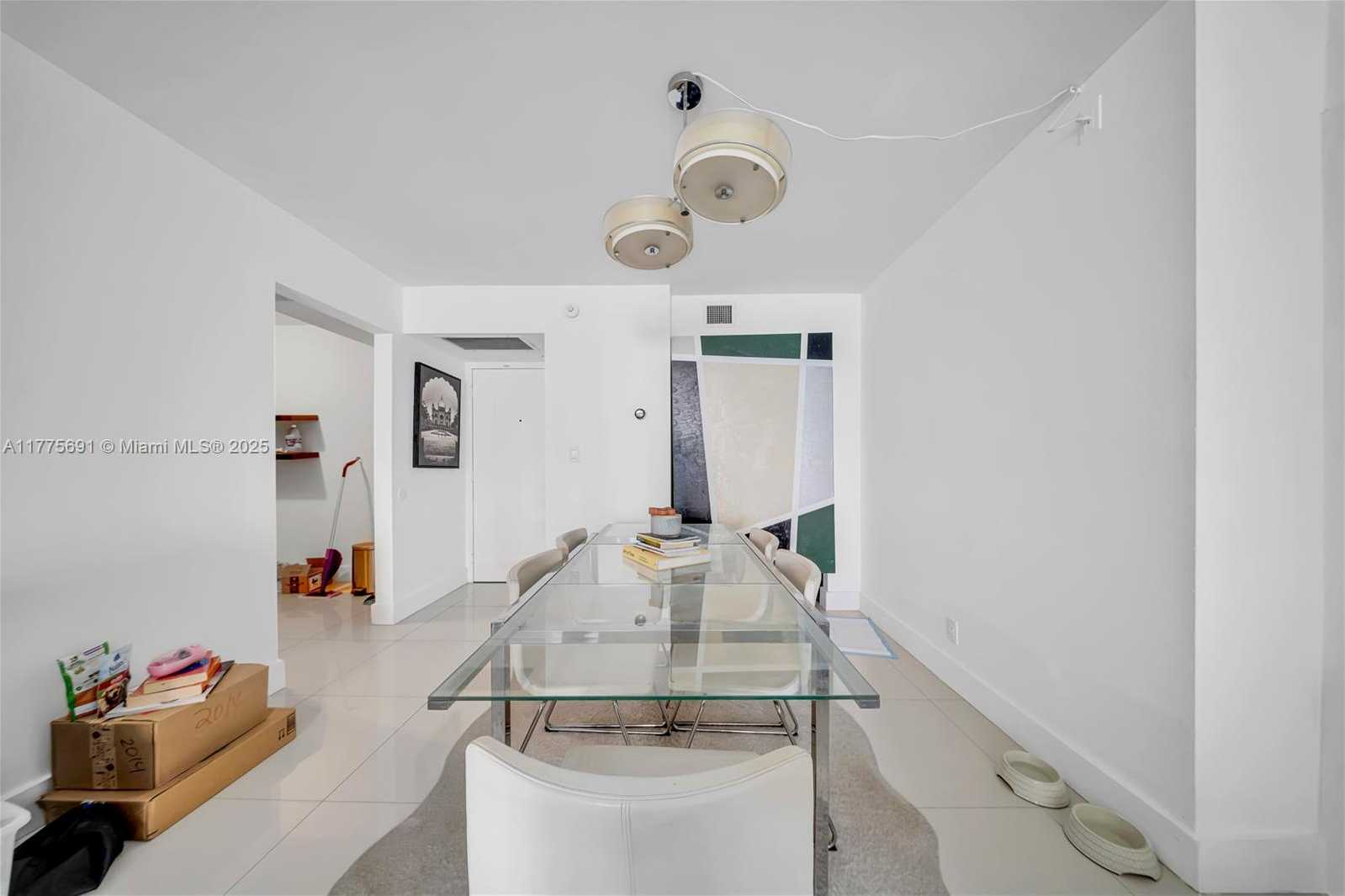 Small Image of 100 BAYVIEW DR #2014, Sunny Isles Beach Number 7