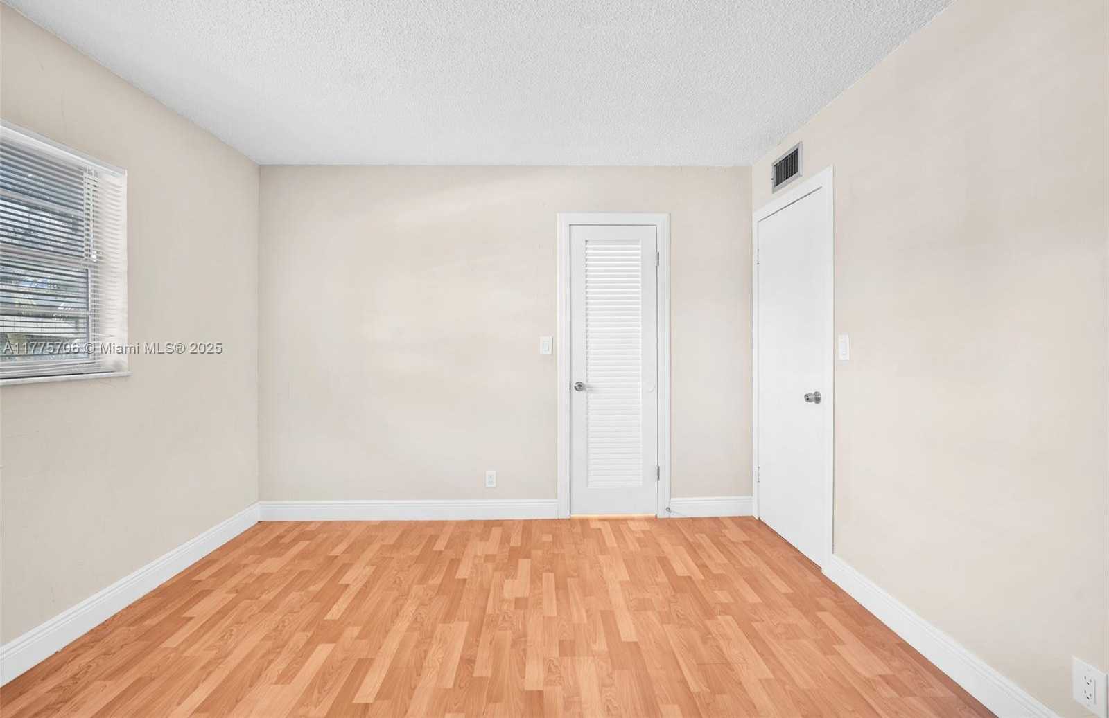 Small Image of 319 NORTH EAST 14TH AVE #202, Hallandale Beach Number 11