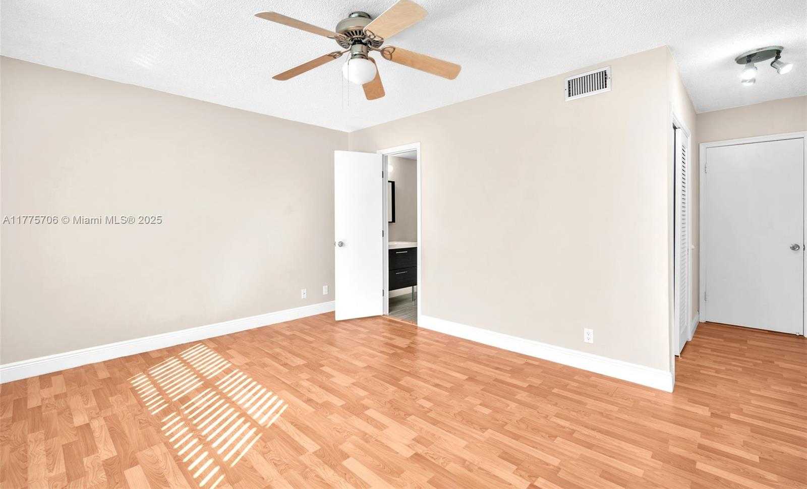 Small Image of 319 NORTH EAST 14TH AVE #202, Hallandale Beach Number 9