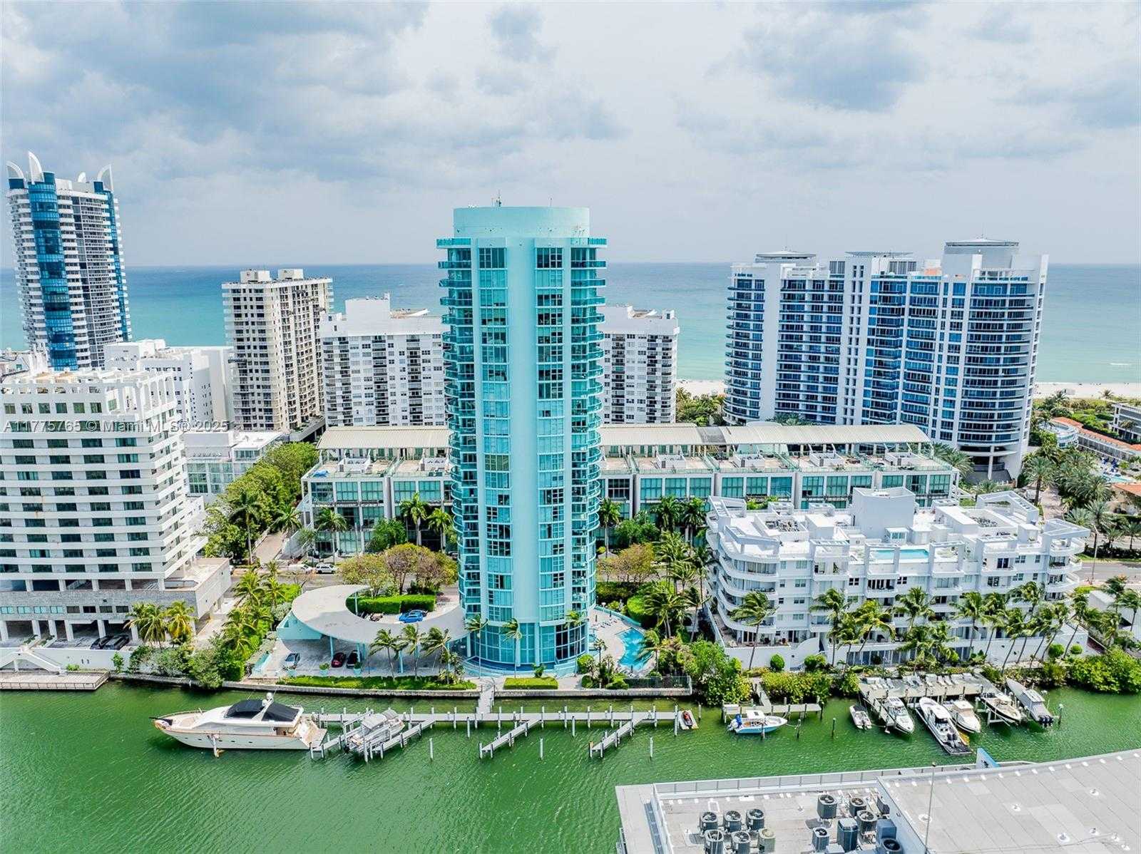 Small Image of 6000 INDIAN CREEK DR #11A, Miami Beach Number 36