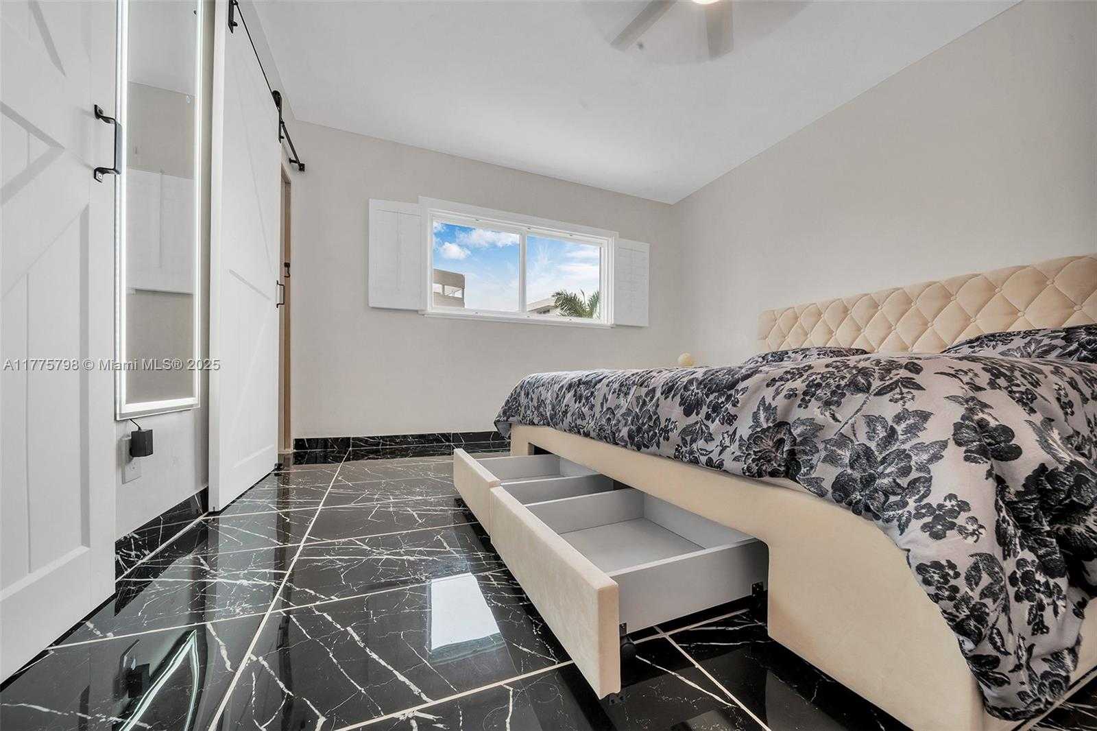 Small Image of 9700 EAST BAY HARBOR DR #303, Bay Harbor Islands Number 17
