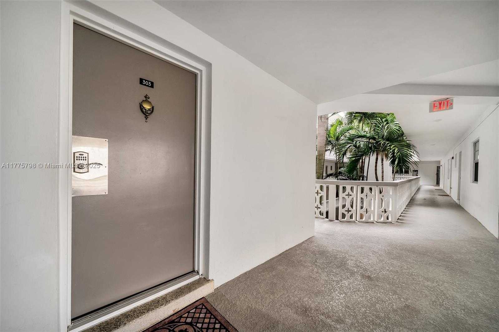 Small Image of 9700 EAST BAY HARBOR DR #303, Bay Harbor Islands Number 21