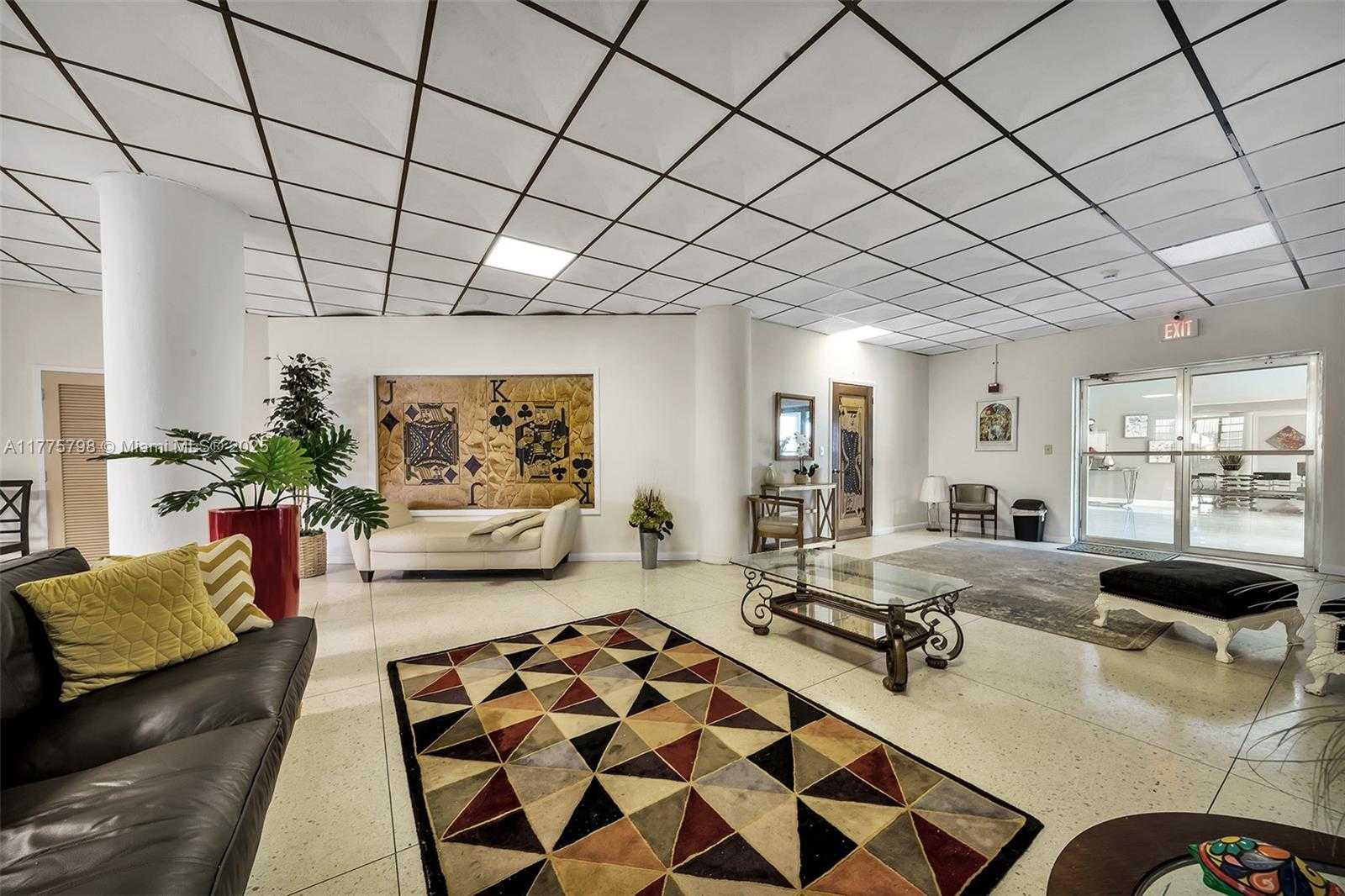 Small Image of 9700 EAST BAY HARBOR DR #303, Bay Harbor Islands Number 28