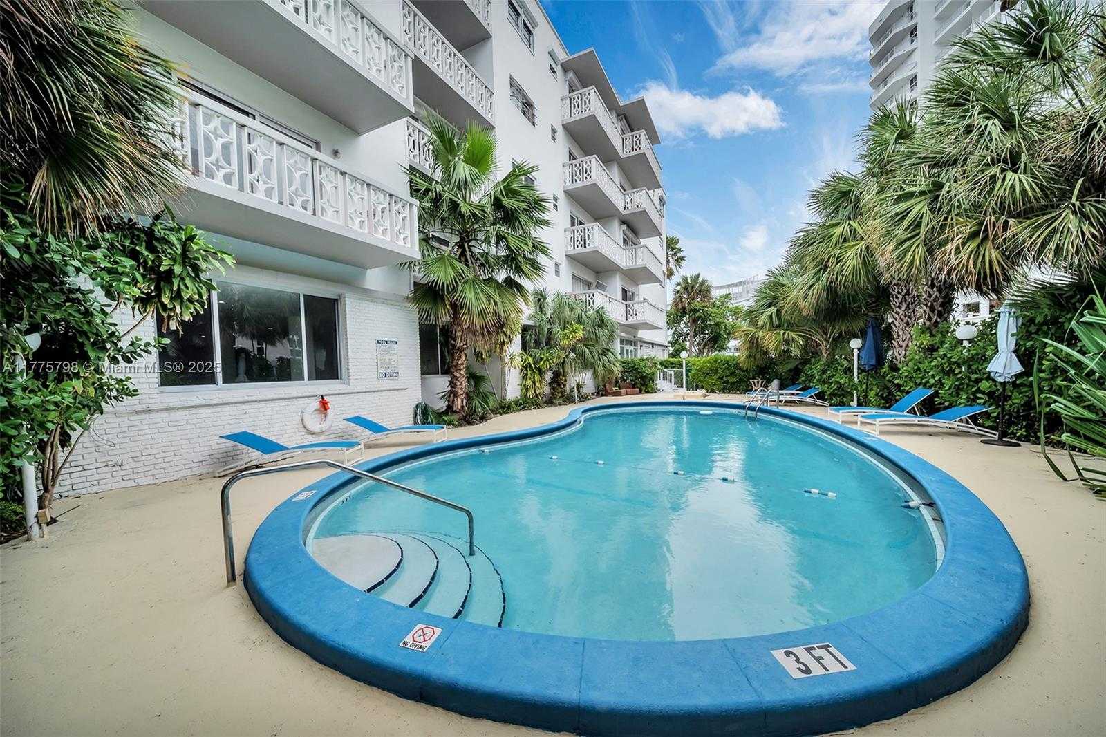 Small Image of 9700 EAST BAY HARBOR DR #303, Bay Harbor Islands Number 29
