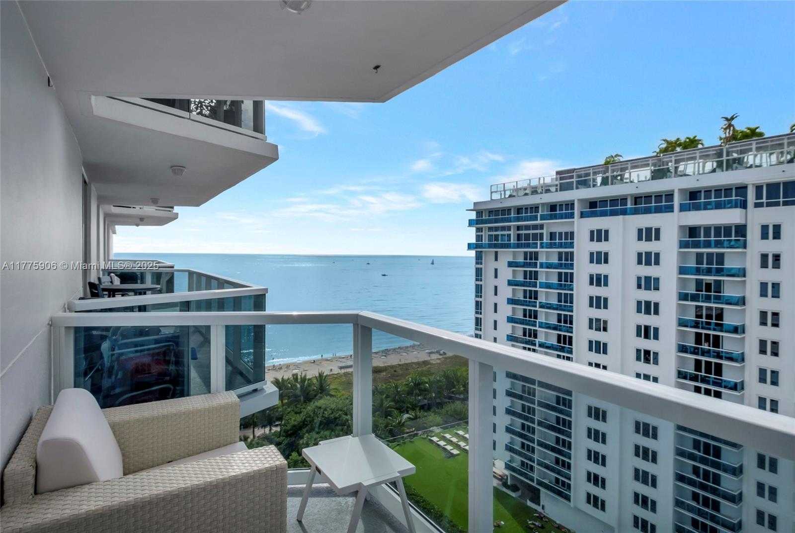 Small Image of 2401 COLLINS AVE #1805, Miami Beach Number 11