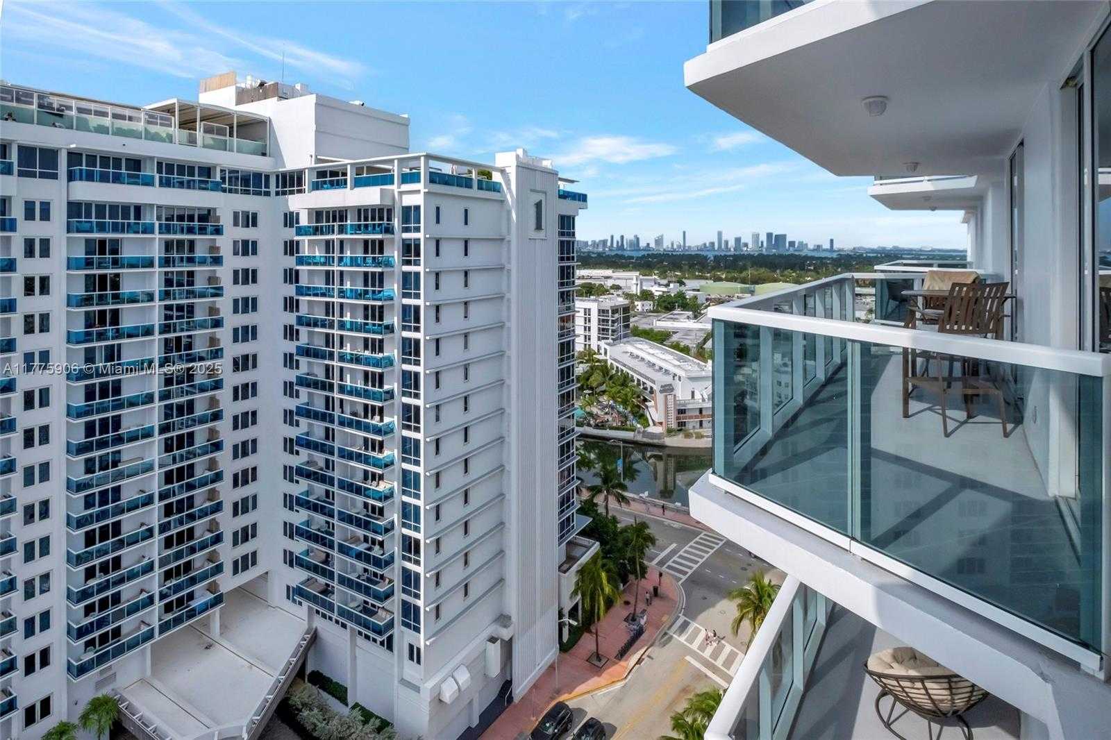 Small Image of 2401 COLLINS AVE #1805, Miami Beach Number 9