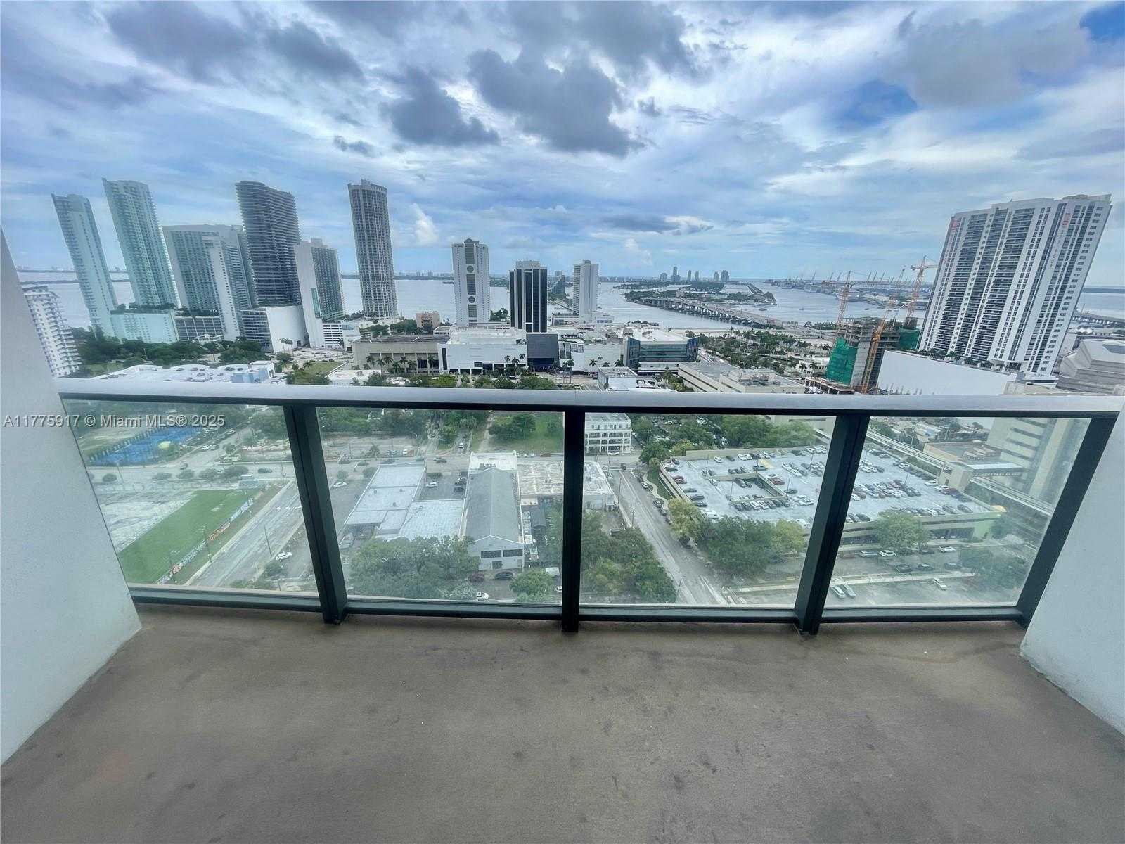 Small Image of 1600 NORTH EAST 1ST AVE #2502, Miami Number 3
