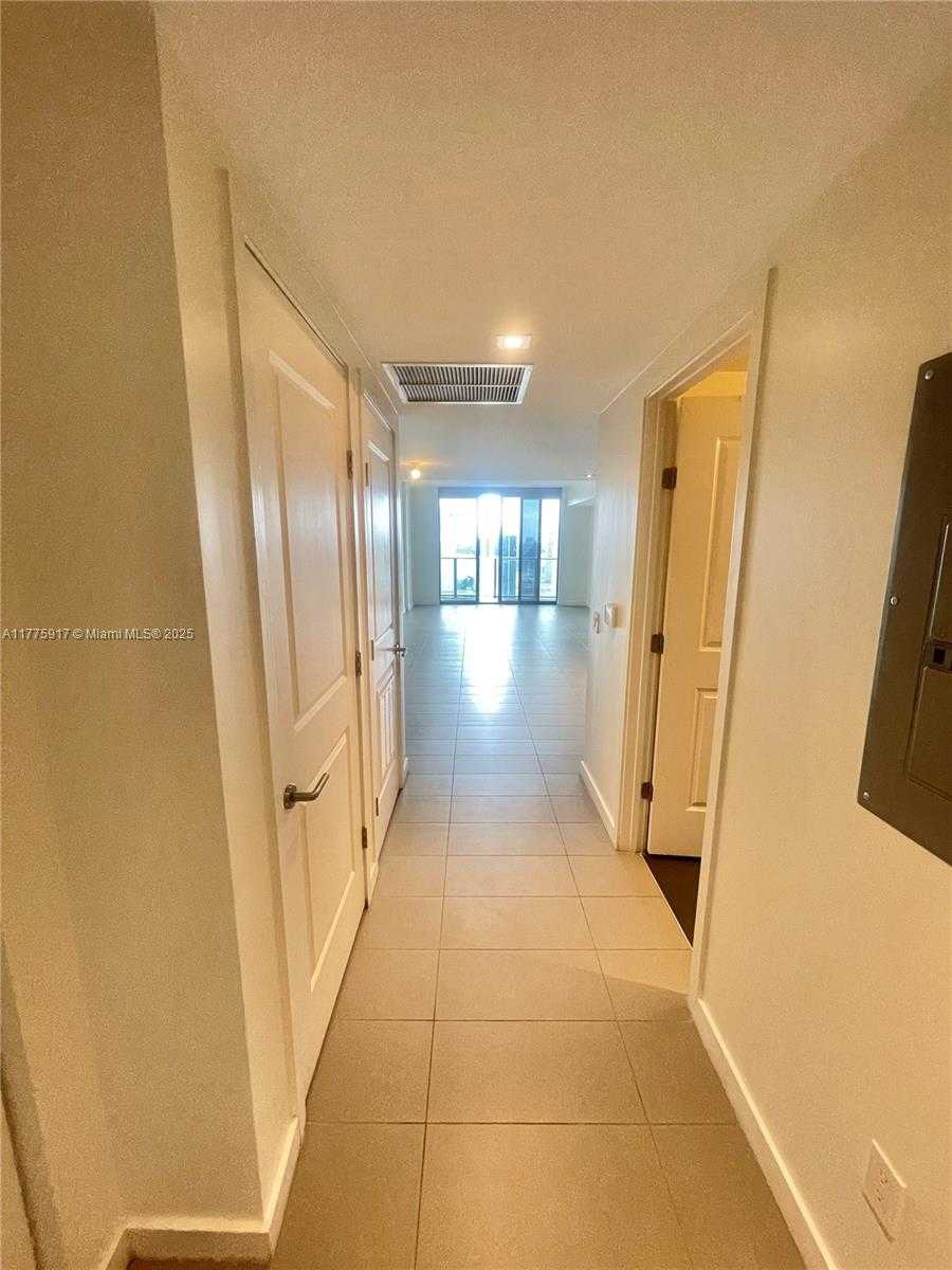 Small Image of 1600 NORTH EAST 1ST AVE #2502, Miami Number 8