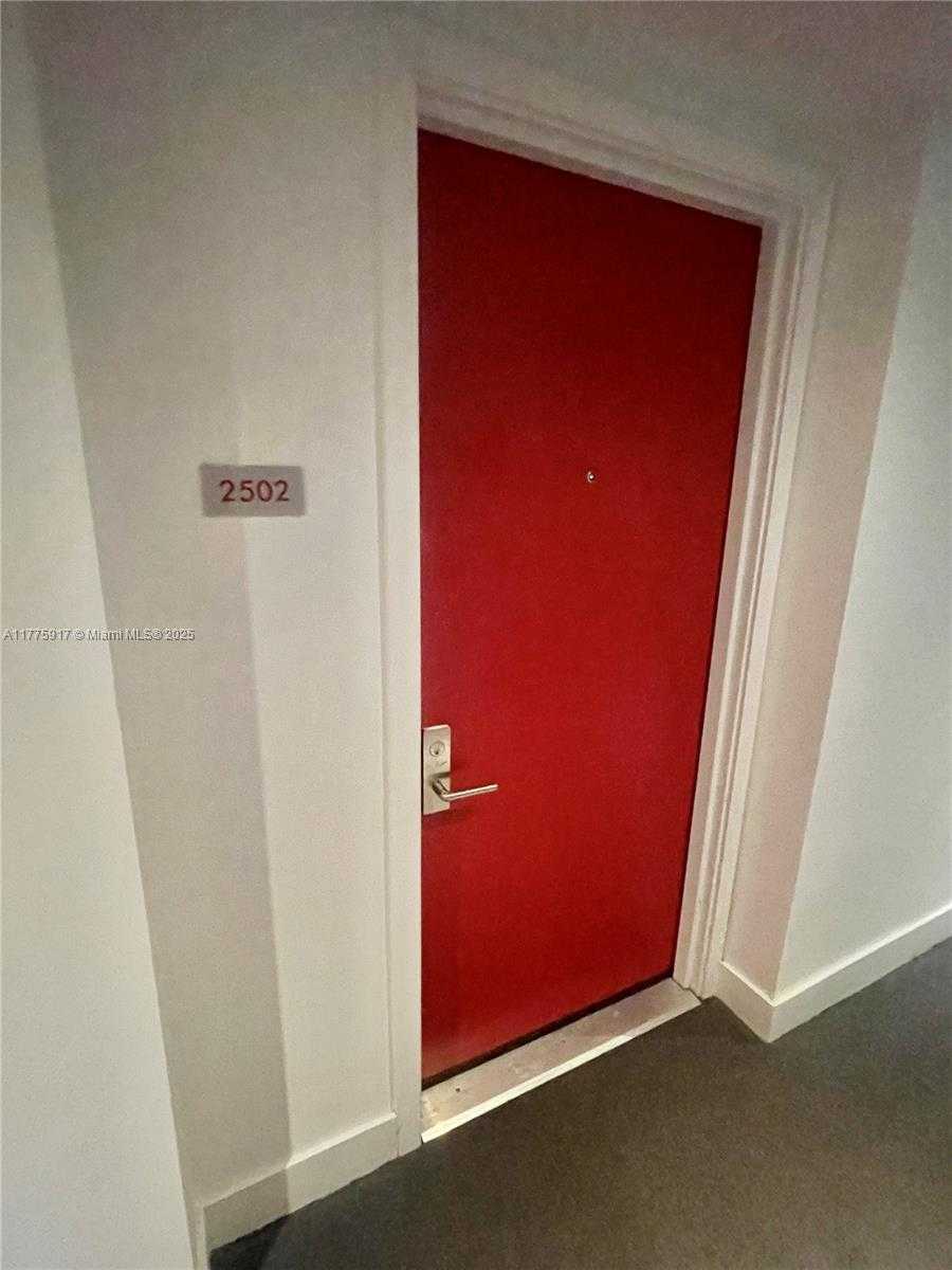 Small Image of 1600 NORTH EAST 1ST AVE #2502, Miami Number 9