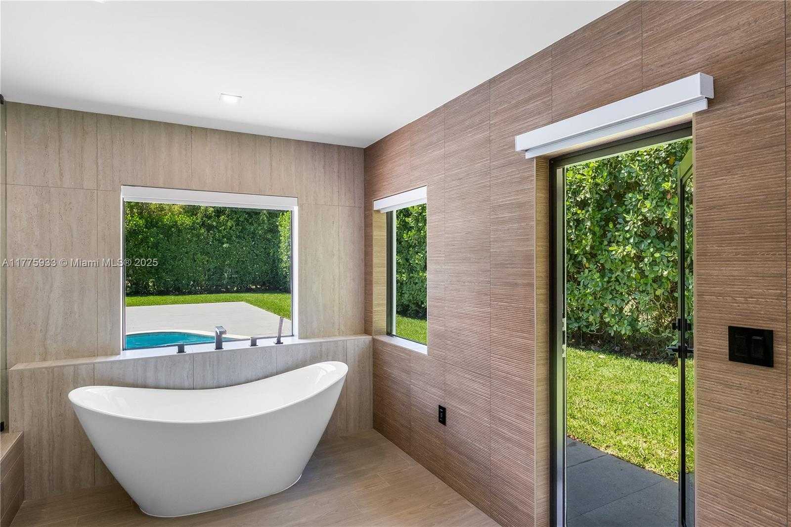 Small Image of 1107 ALFONSO AVE, Coral Gables Number 21