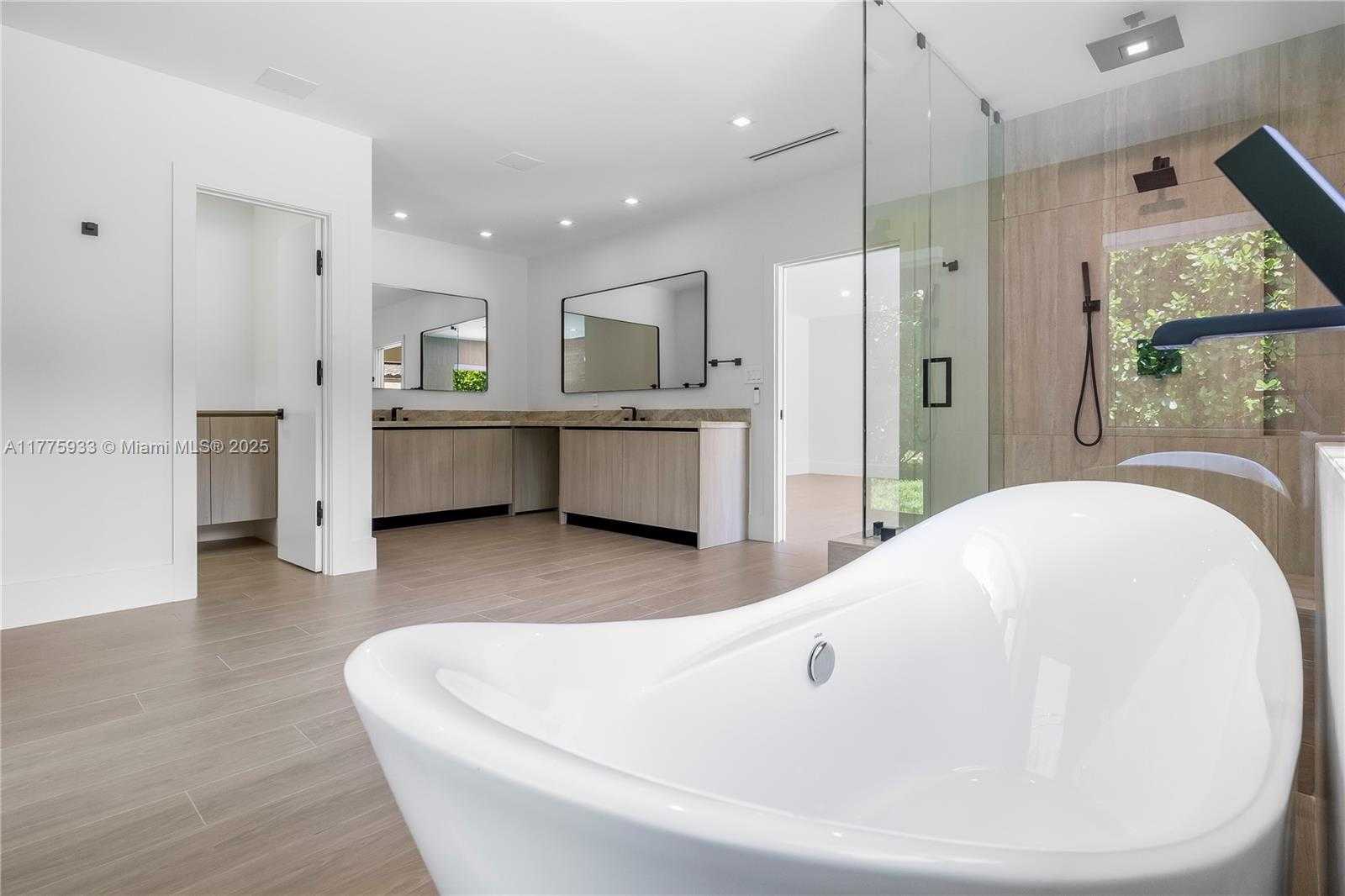 Small Image of 1107 ALFONSO AVE, Coral Gables Number 22
