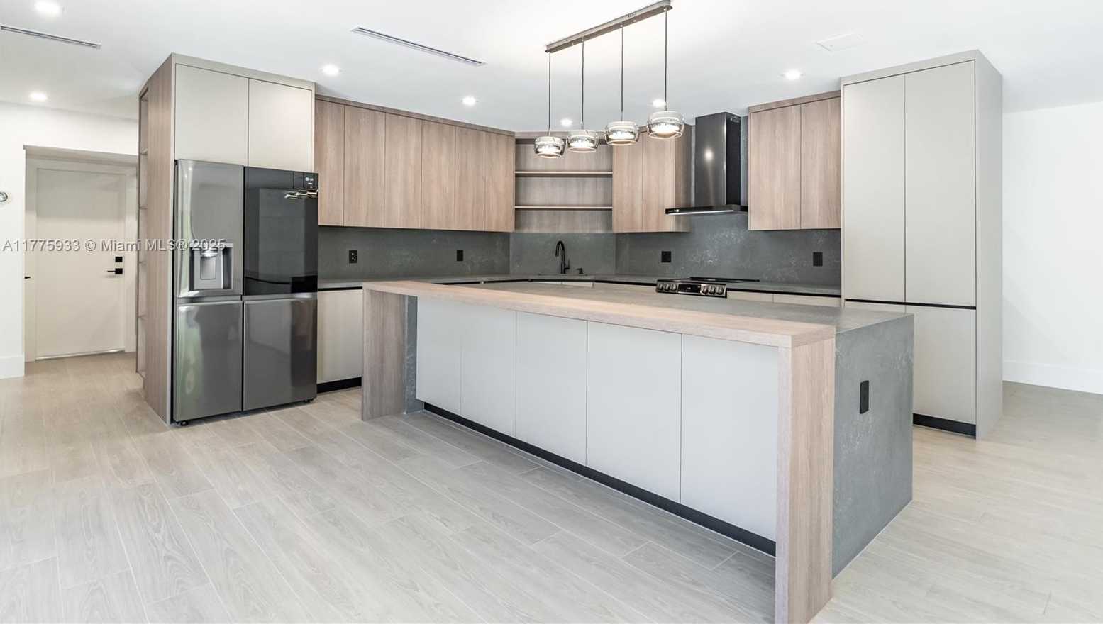 Small Image of 1107 ALFONSO AVE, Coral Gables Number 7