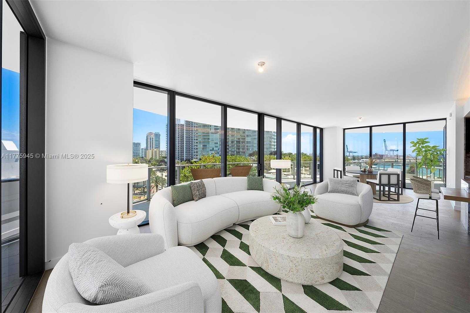 Small Image of 500 ALTON #801, Miami Beach Number 5