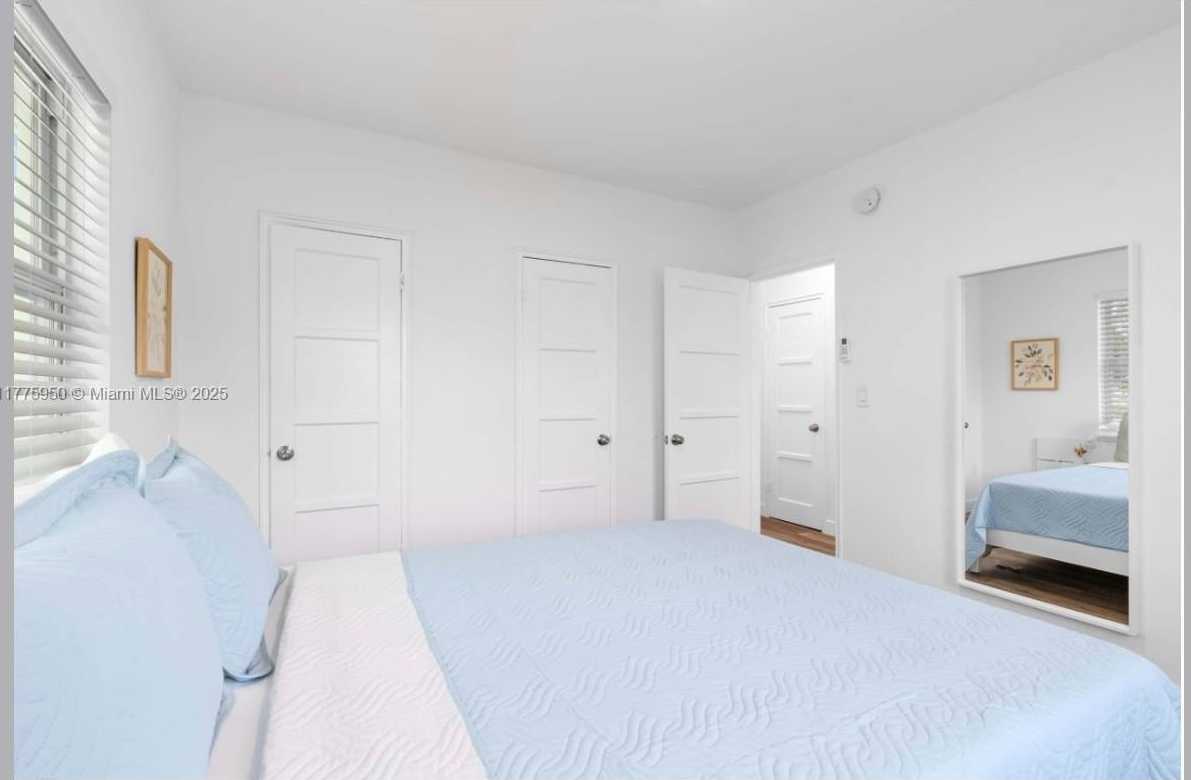 Small Image of 7836 NORTH EAST BAYSHORE CT #2, Miami Number 4