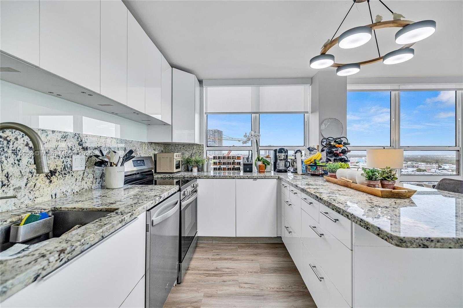 Small Image of 600 NORTH EAST 36TH ST #1723, Miami Number 11