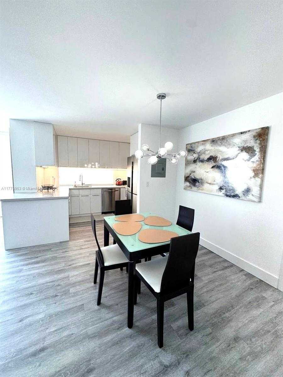 Small Image of 17011 NORTH BAY RD #814, Sunny Isles Beach Number 10