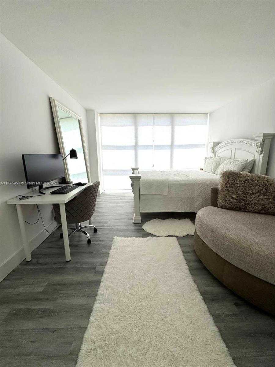 Small Image of 17011 NORTH BAY RD #814, Sunny Isles Beach Number 25