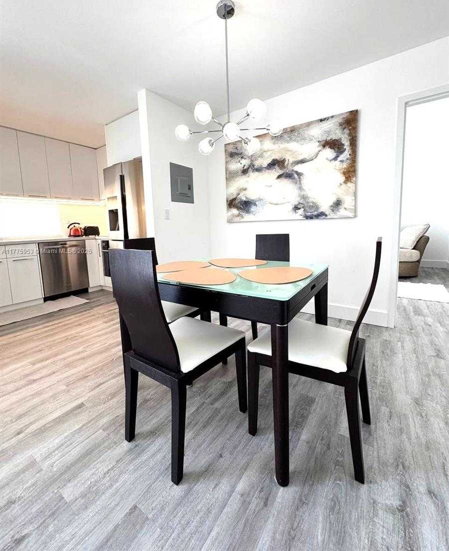 Small Image of 17011 NORTH BAY RD #814, Sunny Isles Beach Number 9