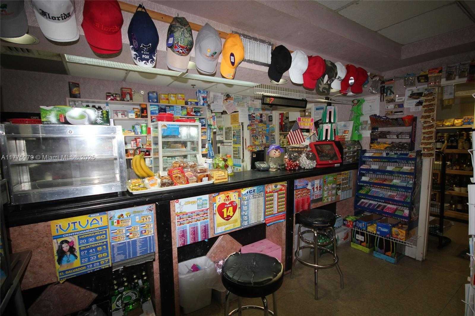 Small Image of 5151 COLLINS AVE #PH C, Miami Beach Number 76