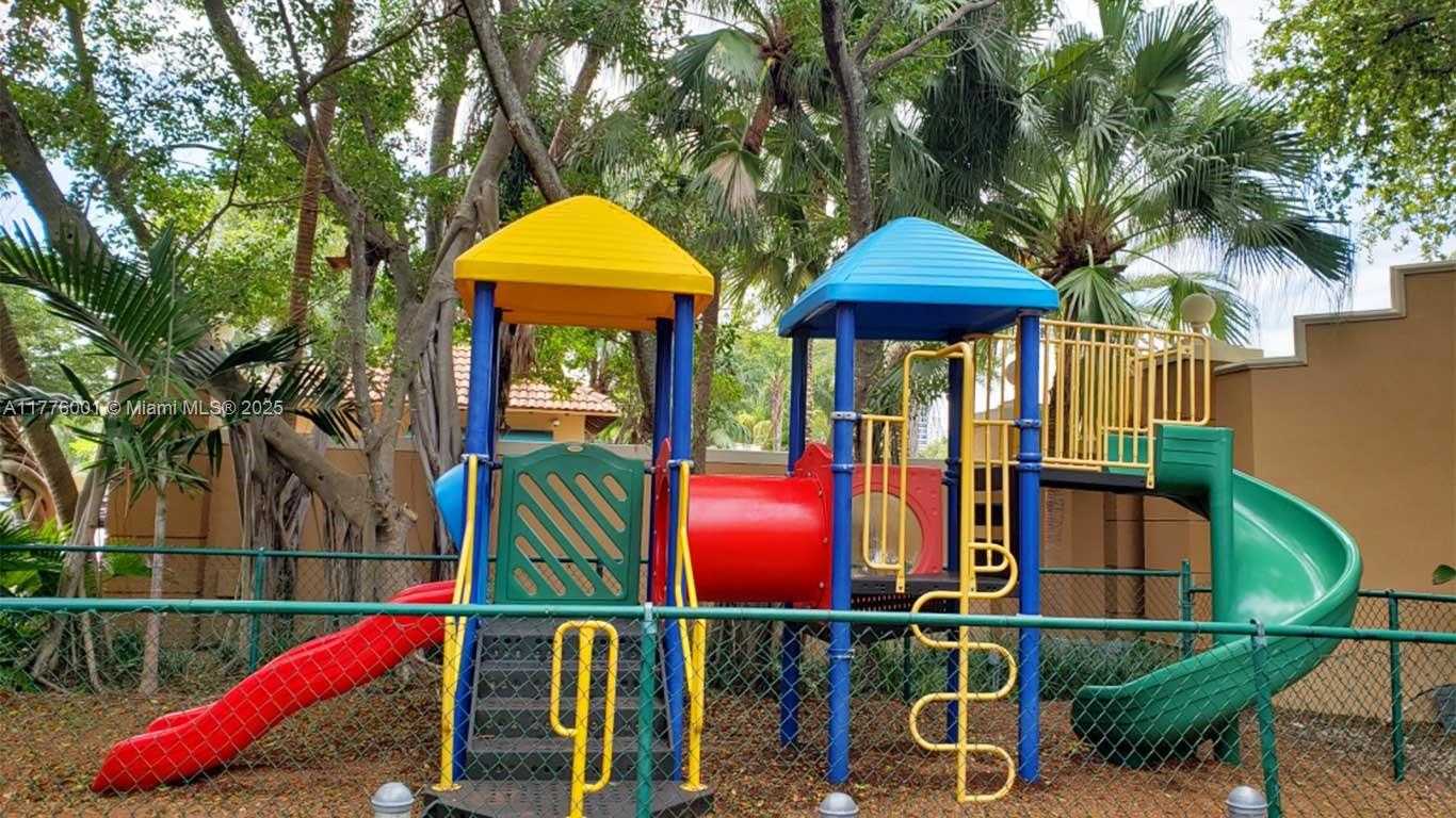 Small Image of 19555 EAST COUNTRY CLUB DR #8108, Aventura Number 21