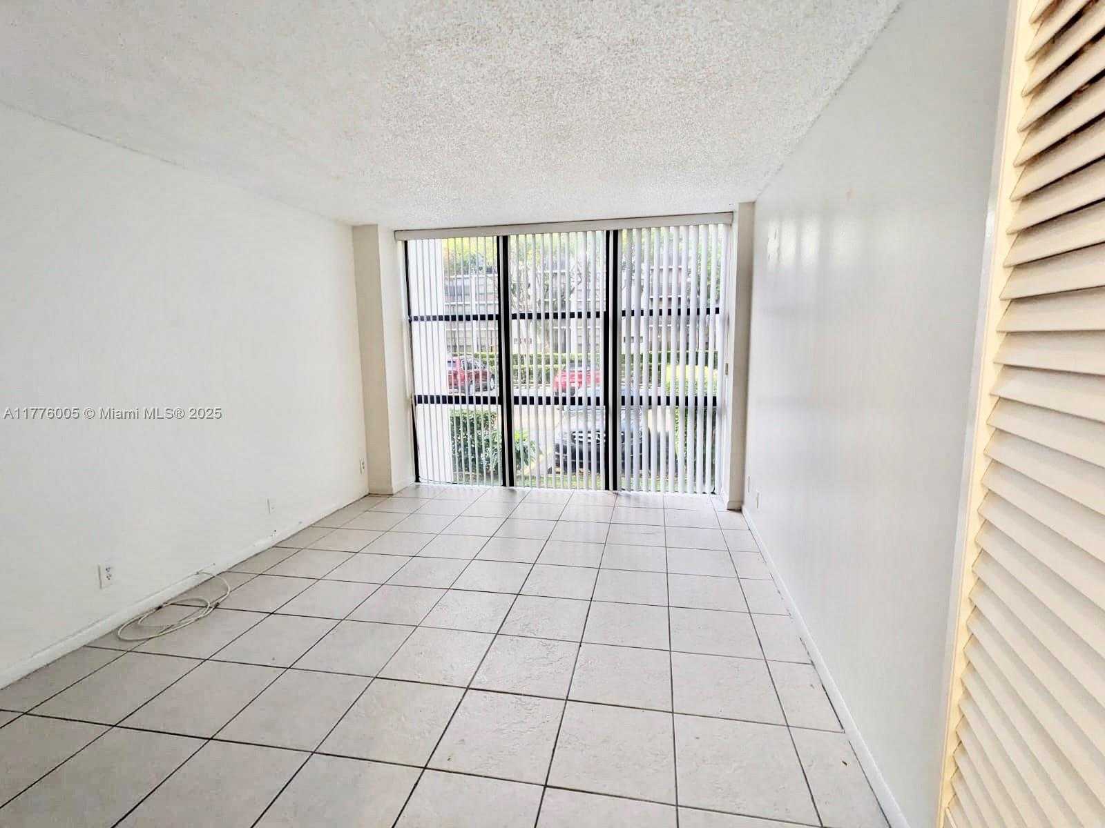 Small Image of 16909 NORTH BAY RD #103, Sunny Isles Beach Number 13