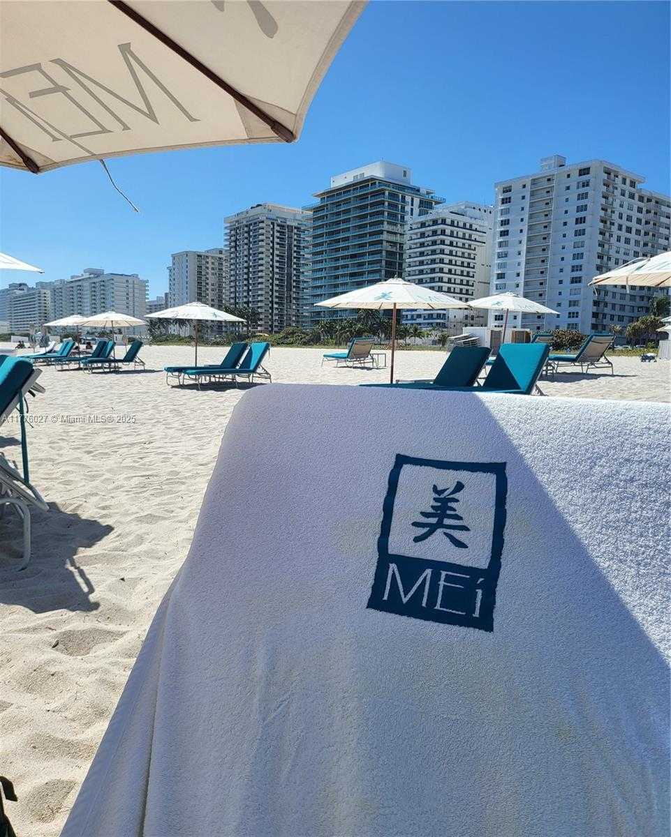 Small Image of 5875 COLLINS AVE #806, Miami Beach Number 12