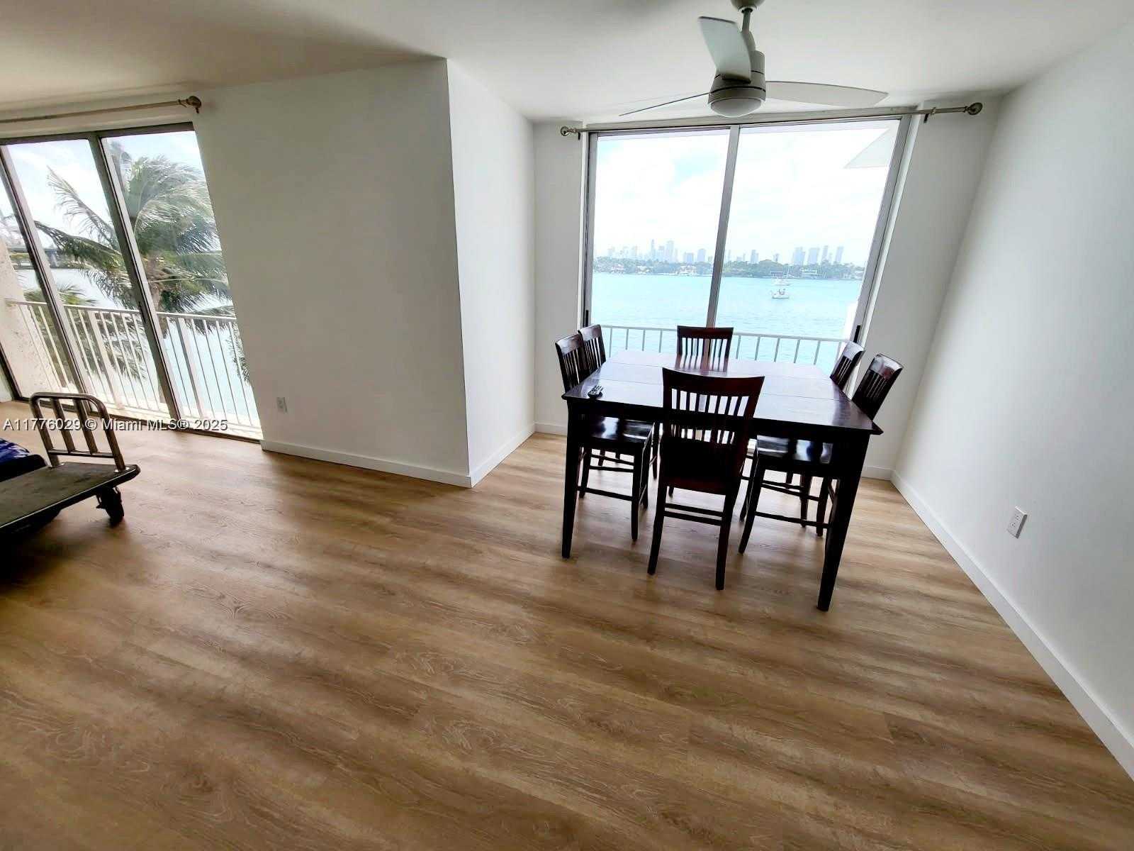Small Image of 800 WEST #412, Miami Beach Number 4