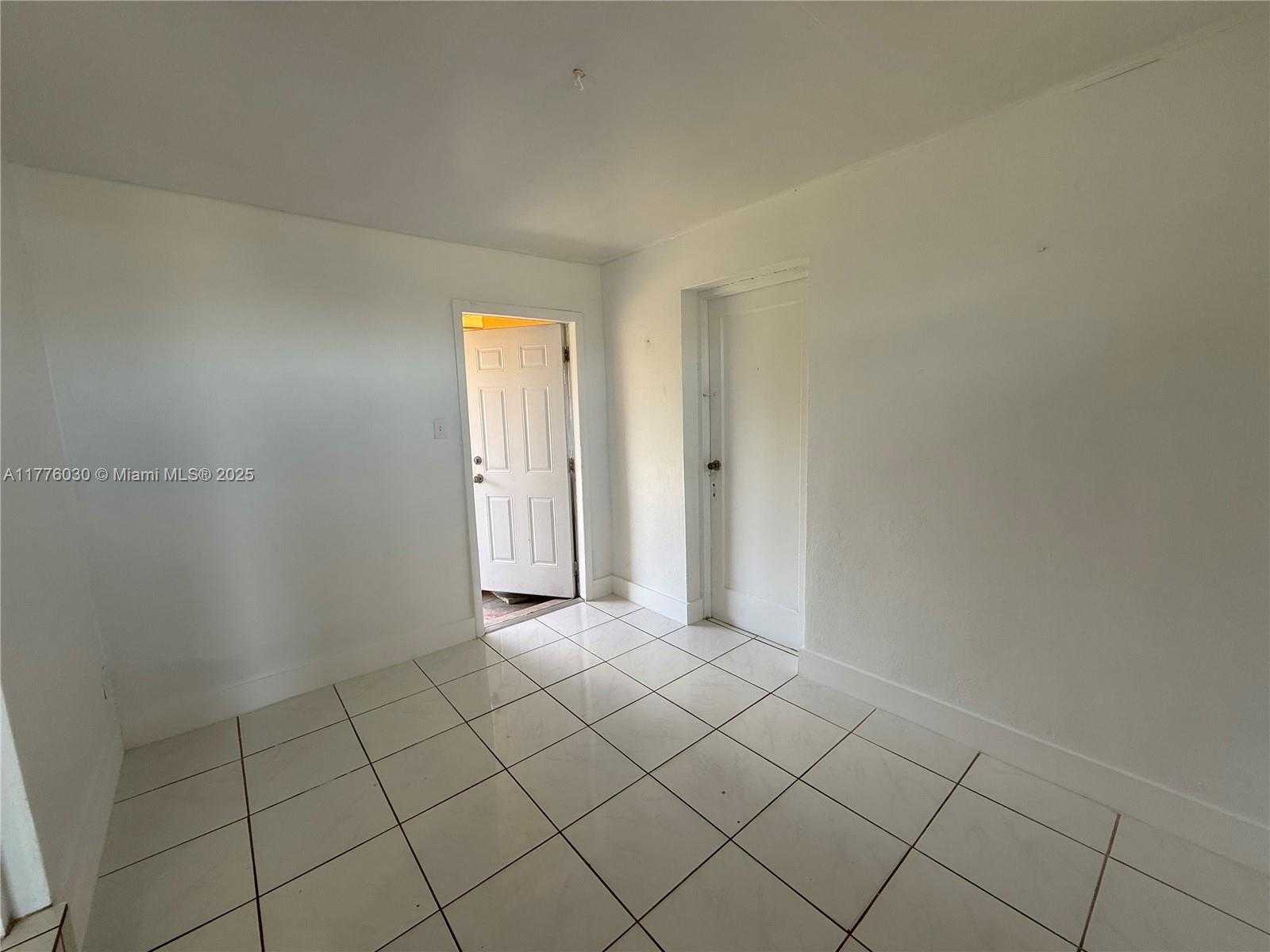 Small Image of 6218 RODMAN ST #1, Hollywood Number 20