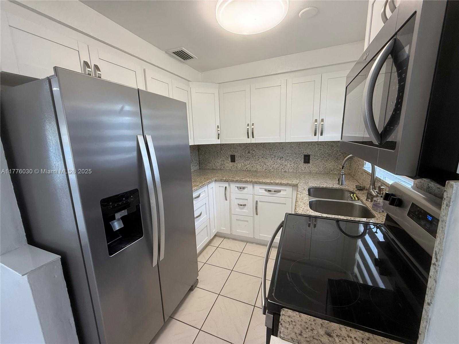 Small Image of 6218 RODMAN ST #1, Hollywood Number 8