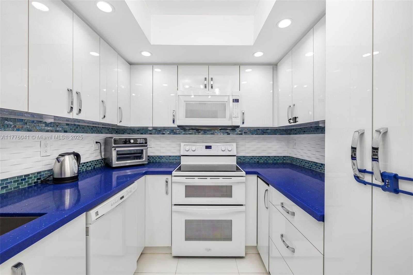 Small Image of 9511 COLLINS AVE #1202, Surfside Number 6