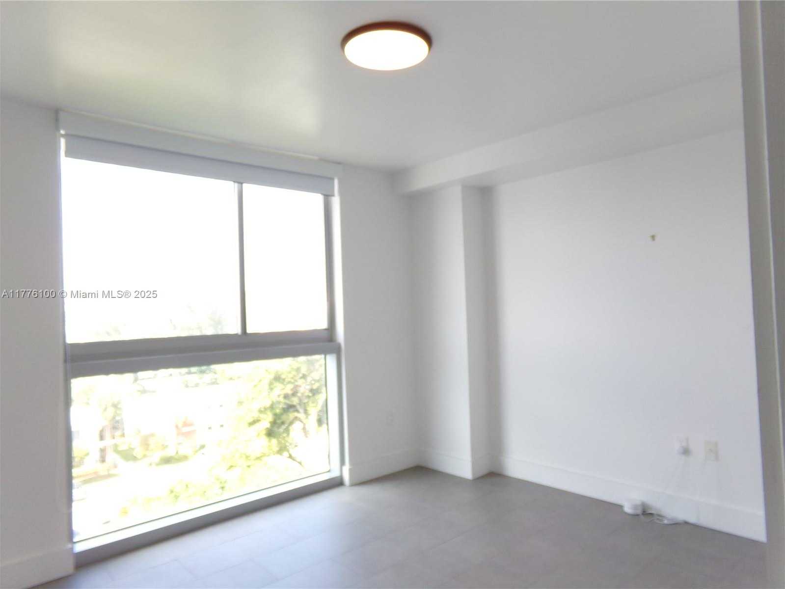 Small Image of 1025 92ND ST #804, Bay Harbor Islands Number 7