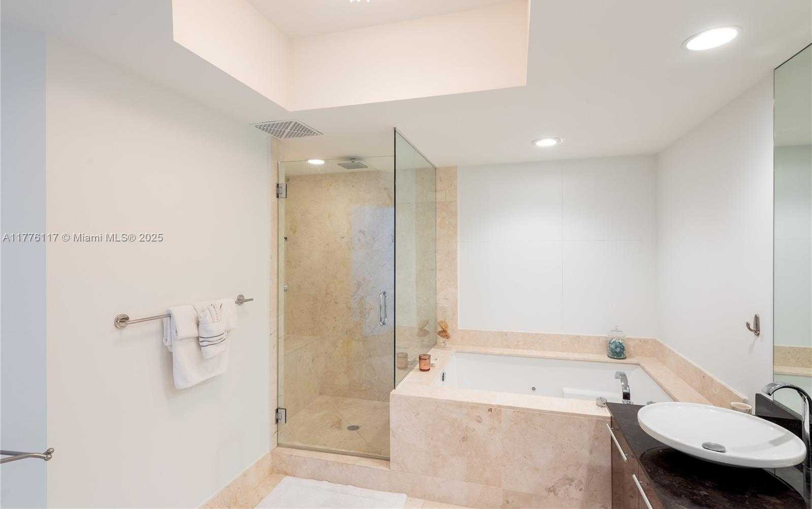 Small Image of 2711 SOUTH OCEAN DR #3202, Hollywood Number 24