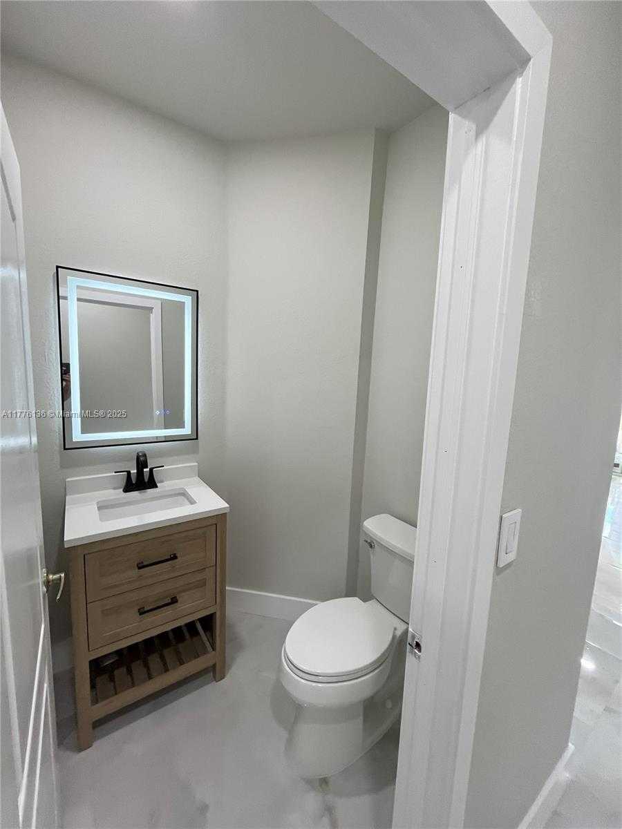 Small Image of 8906 WEST FLAGLER ST #220, Miami Number 6