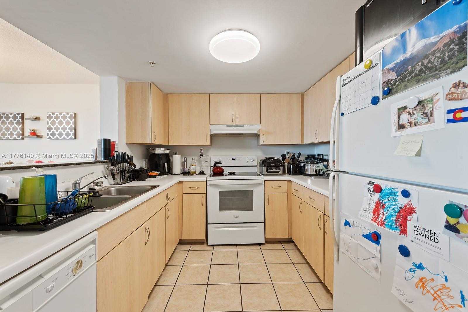 Small Image of 3000 CORAL WAY #1211, Miami Number 7