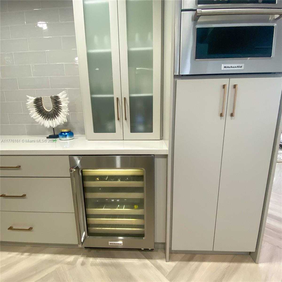 Small Image of 9273 COLLINS AVE #1108, Surfside Number 20