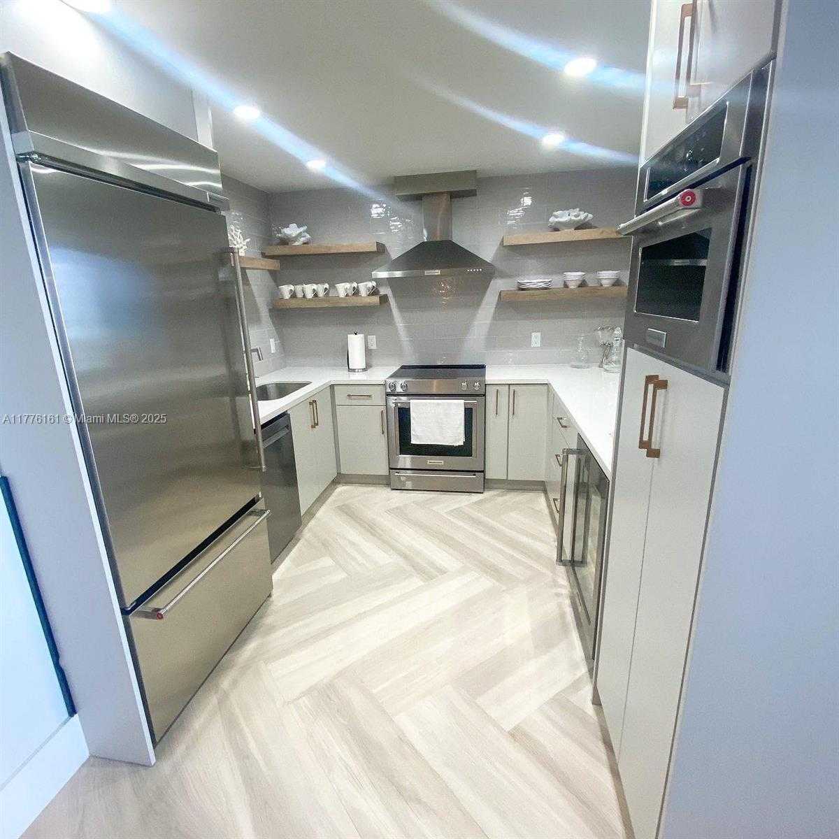 Small Image of 9273 COLLINS AVE #1108, Surfside Number 5