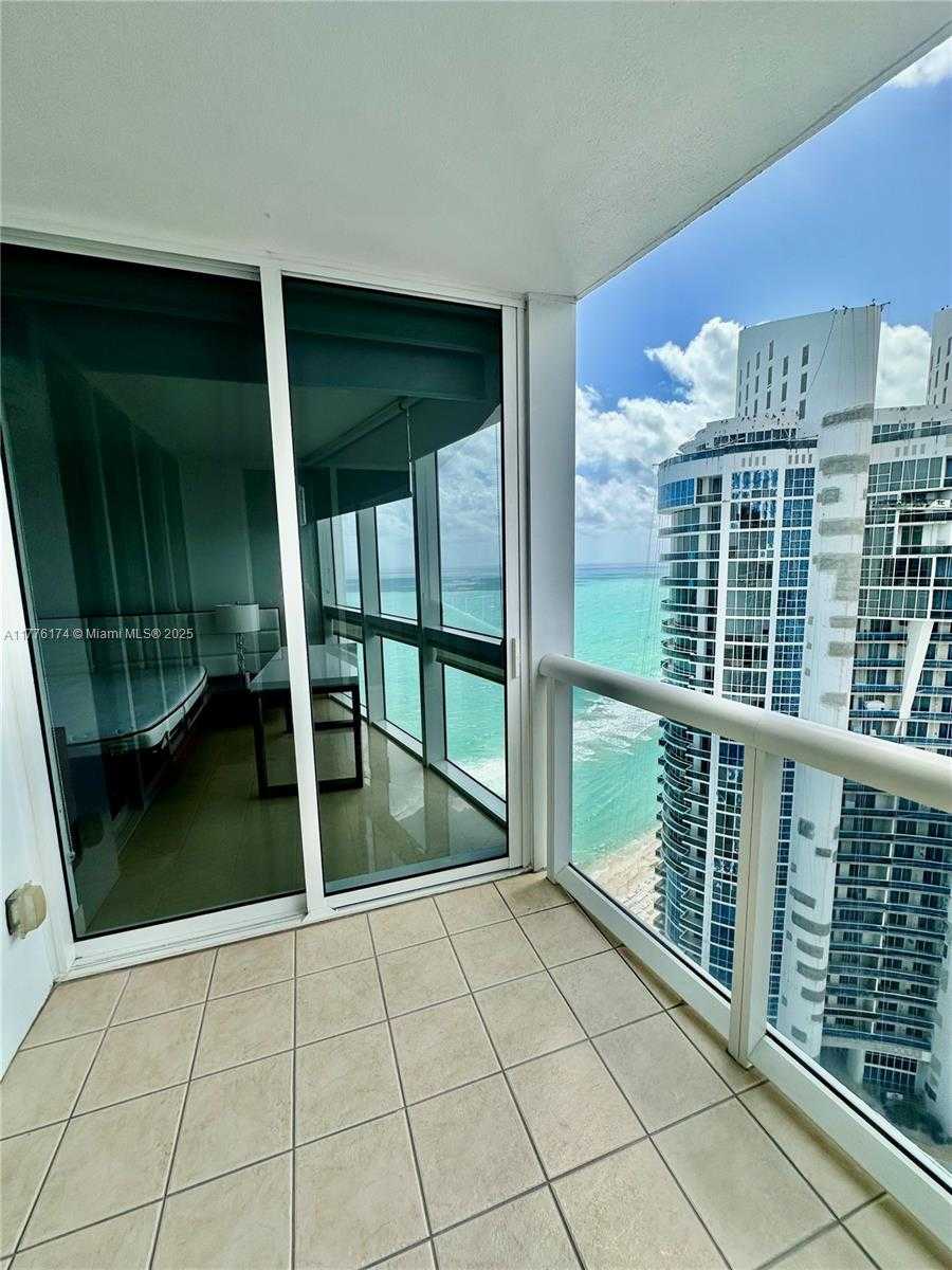 Small Image of 18201 COLLINS AVE #5307, Sunny Isles Beach Number 6