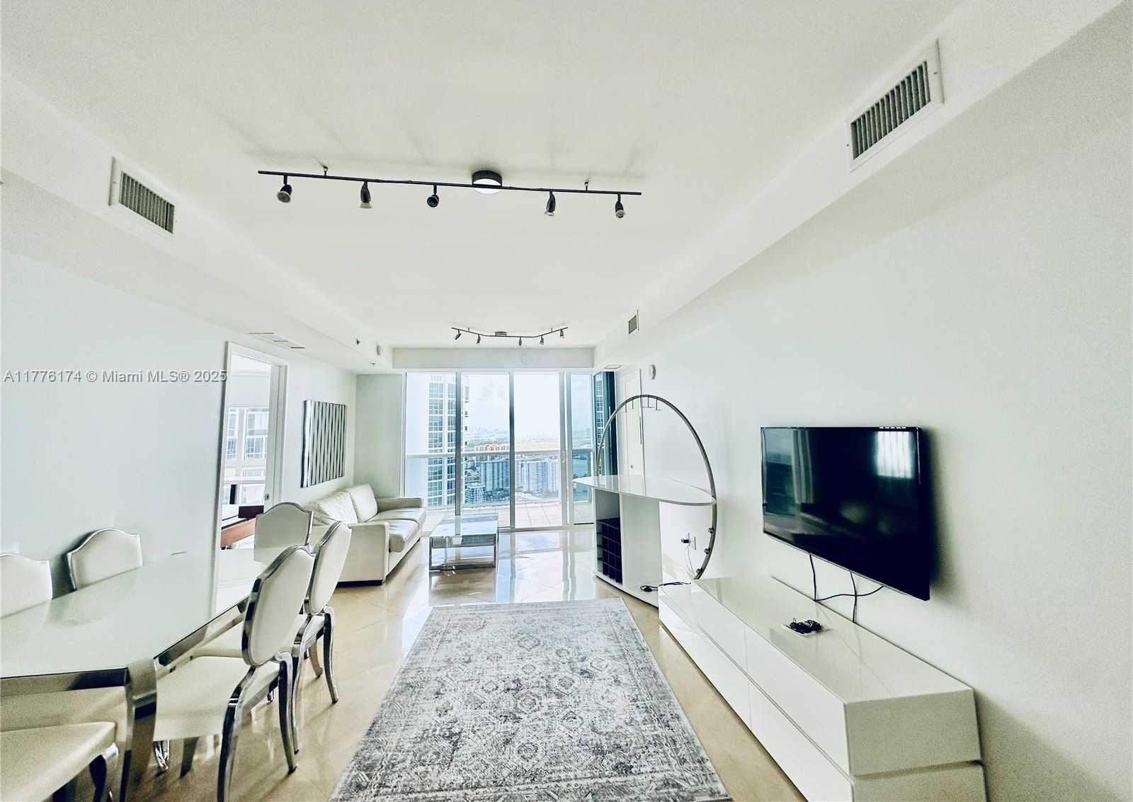 Small Image of 18201 COLLINS AVE #5307, Sunny Isles Beach Number 9