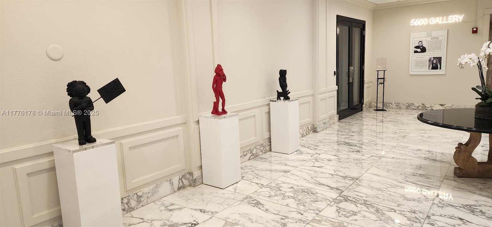 Small Image of 5600 COLLINS AVE #16Y, Miami Beach Number 40