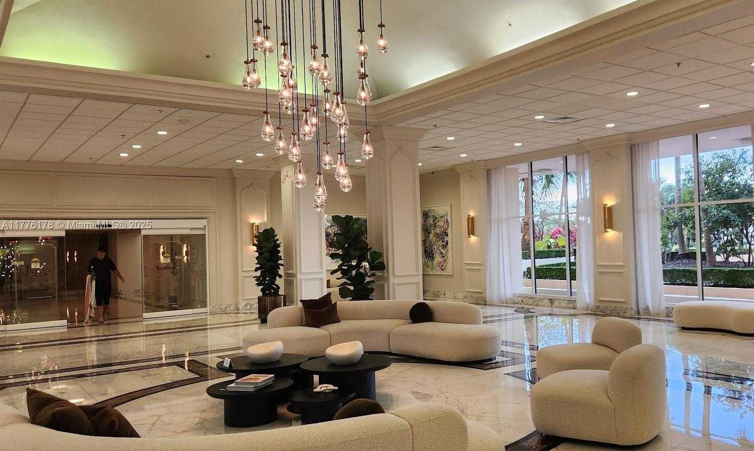 Small Image of 5600 COLLINS AVE #16Y, Miami Beach Number 43