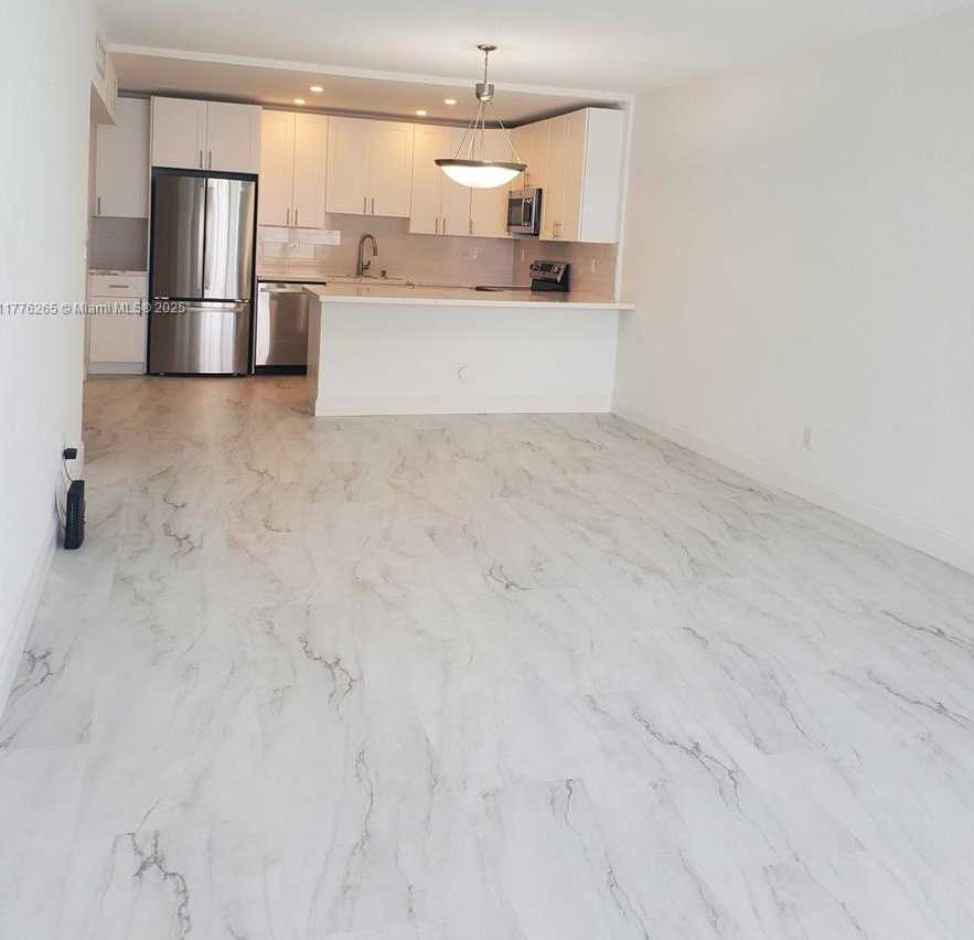 Small Image of 19380 COLLINS AVE #902, Sunny Isles Beach Number 4