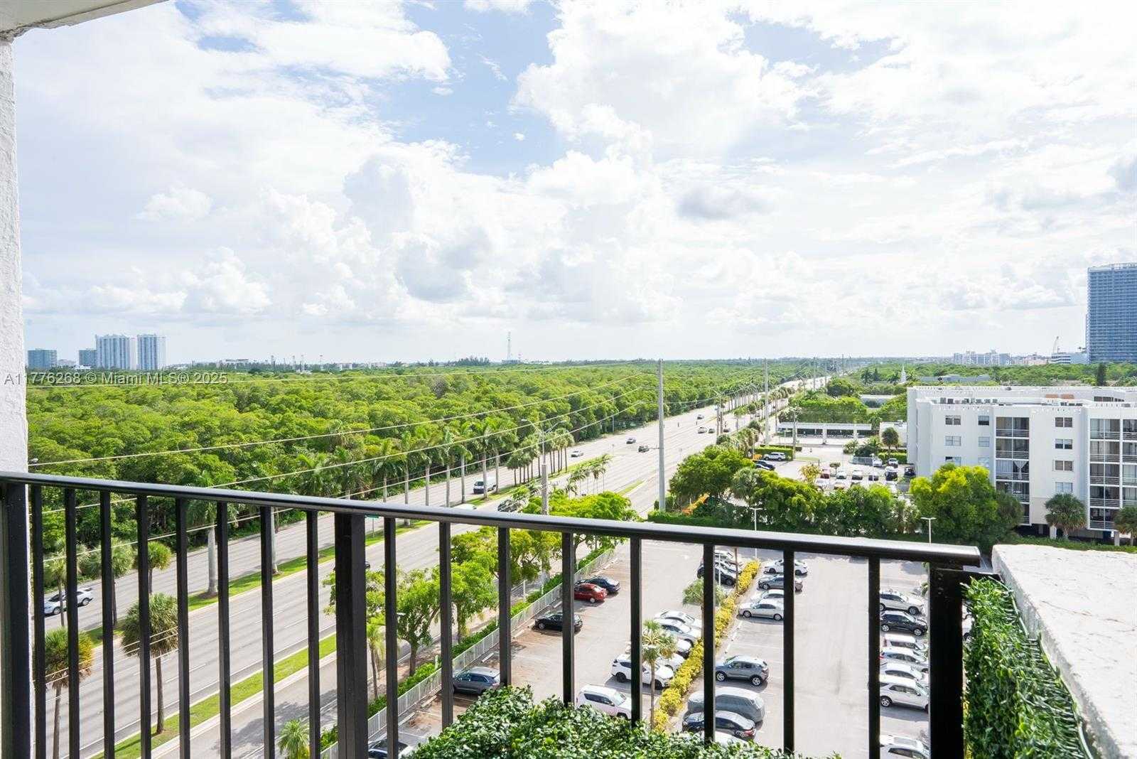 Small Image of 2903 NORTH MIAMI BEACH BLVD #903, North Miami Beach Number 16