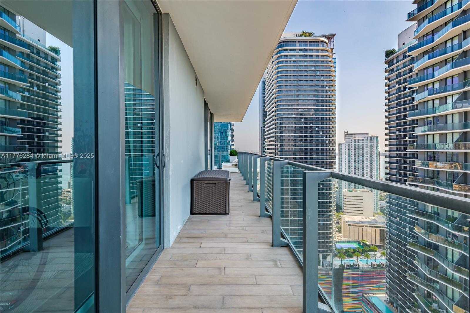 Small Image of 88 SOUTH WEST 7TH ST #3301, Miami Number 13