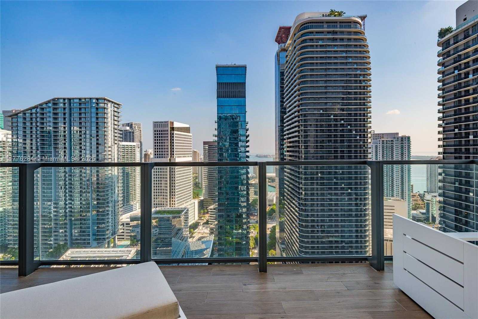 Small Image of 88 SOUTH WEST 7TH ST #3301, Miami Number 29