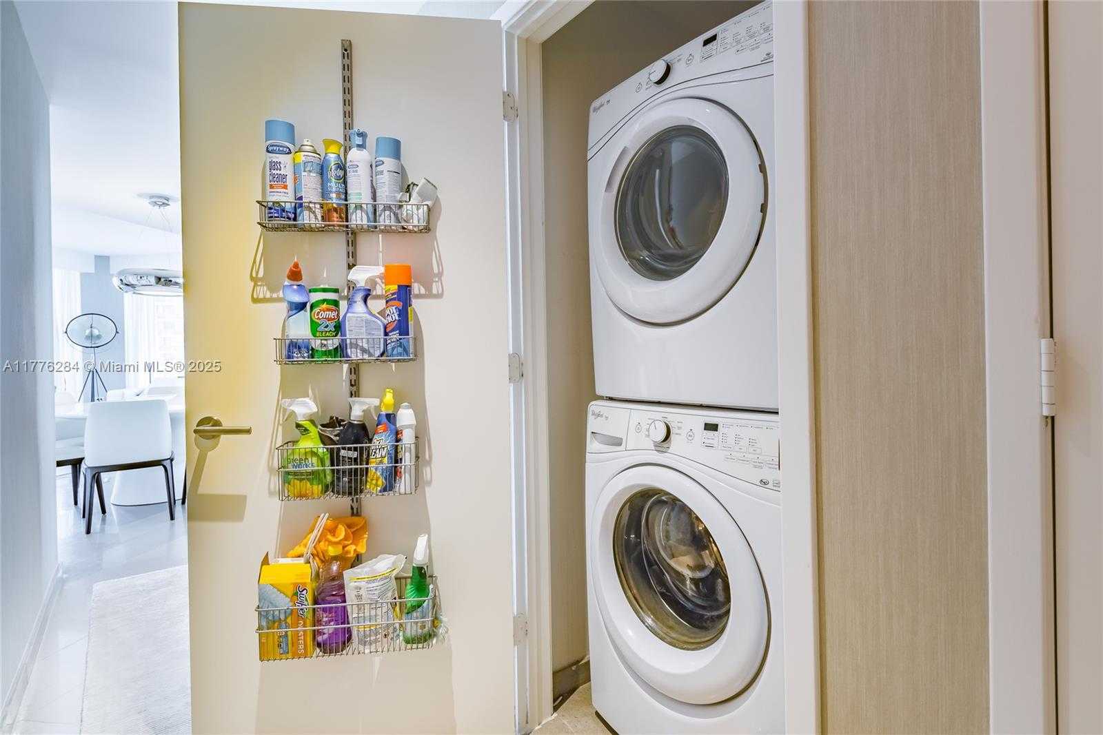 Small Image of 88 SOUTH WEST 7TH ST #3301, Miami Number 3