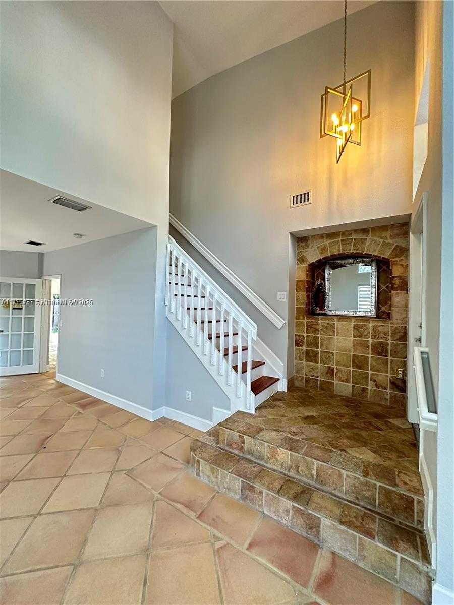 Small Image of 11226 NORTH WEST 59TH TER, Doral Number 6