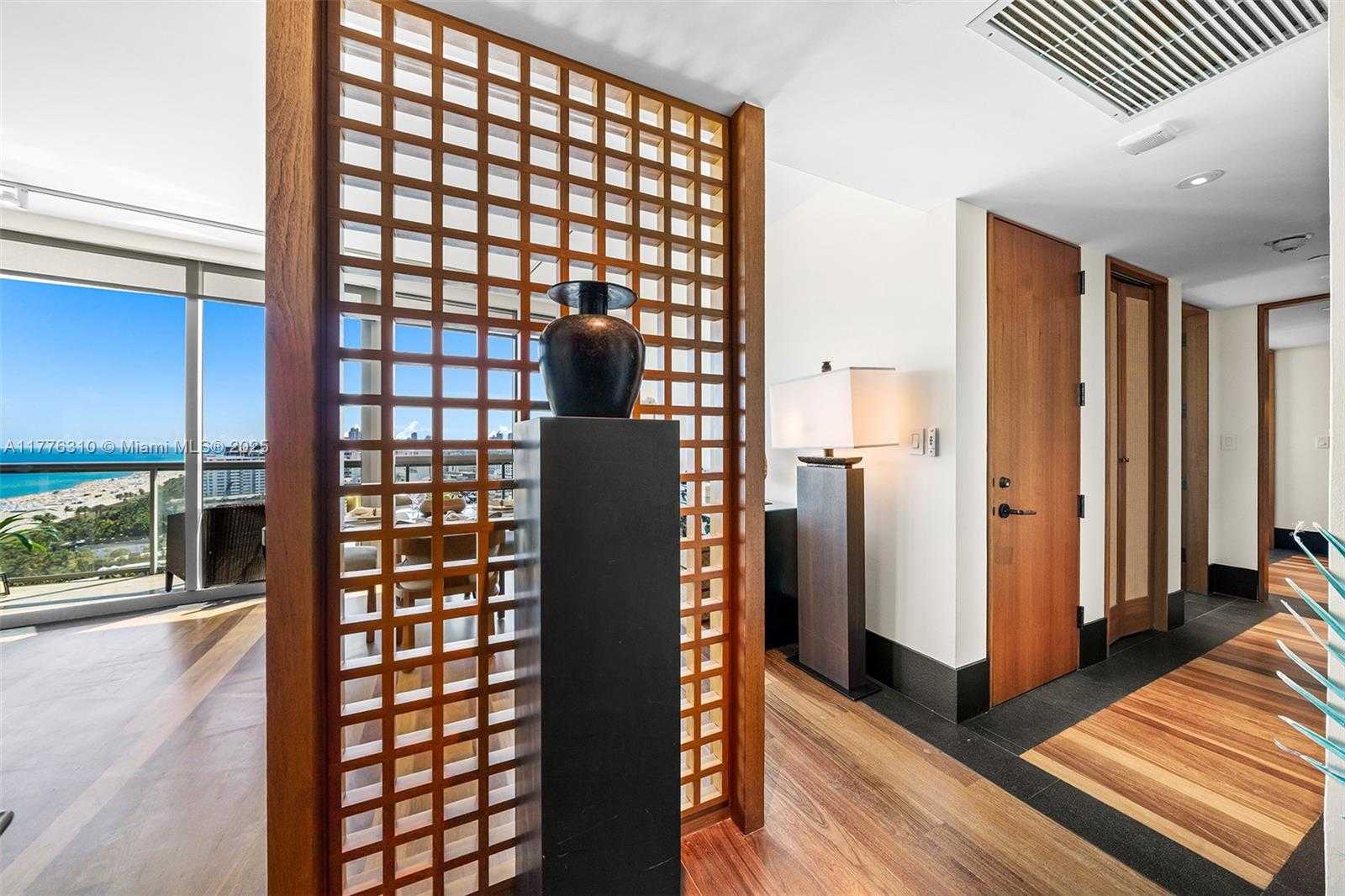 Small Image of 101 20TH ST #2404, Miami Beach Number 12