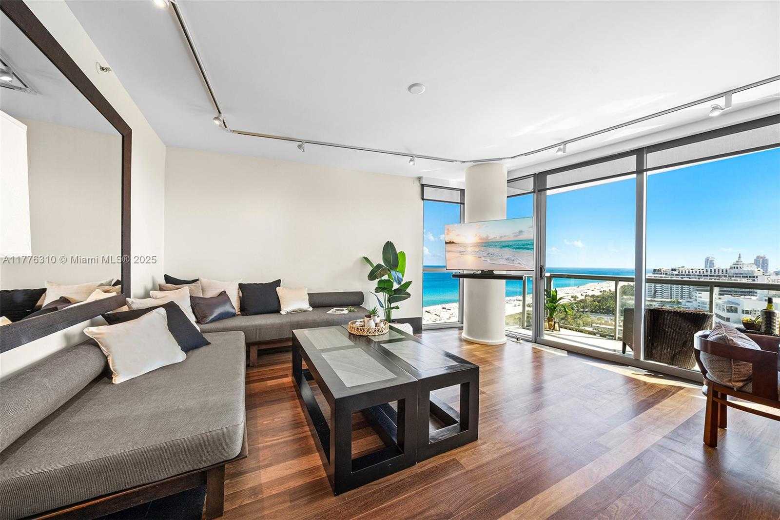 Small Image of 101 20TH ST #2404, Miami Beach Number 9