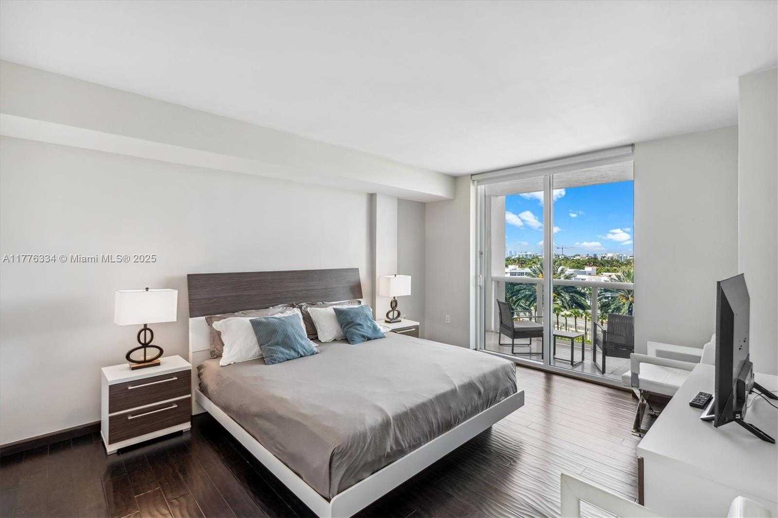 Small Image of 10275 COLLINS AVE #529, Bal Harbour Number 15