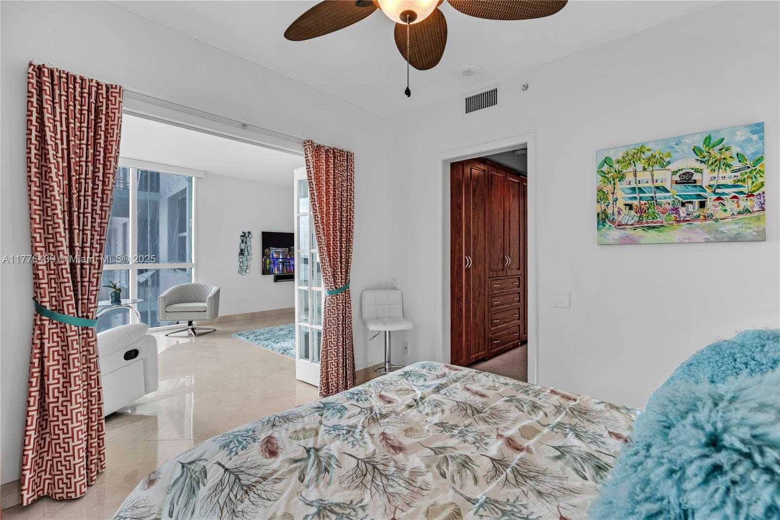 Small Image of 1500 OCEAN DR #907, Miami Beach Number 19